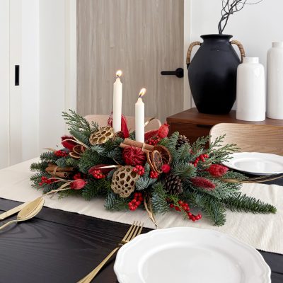 Christmas Deck The Table Garland