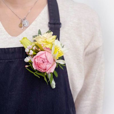 Peach Boutonnieres Groom Wedding Flowers